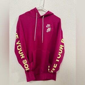 Nike World Tour Hoodie